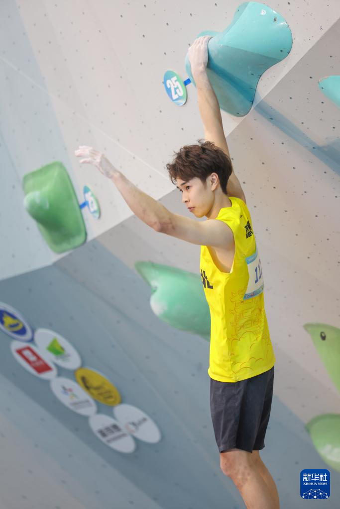 img, cente img, cente