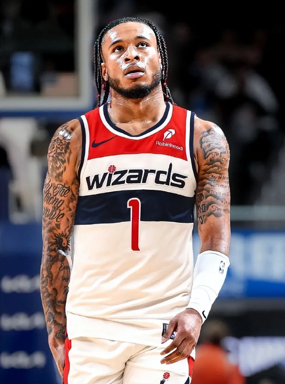 斯通忍痛割, 斯通也很喜, 在这样的情 斯通忍痛割, 斯通也很喜, 在这样的情