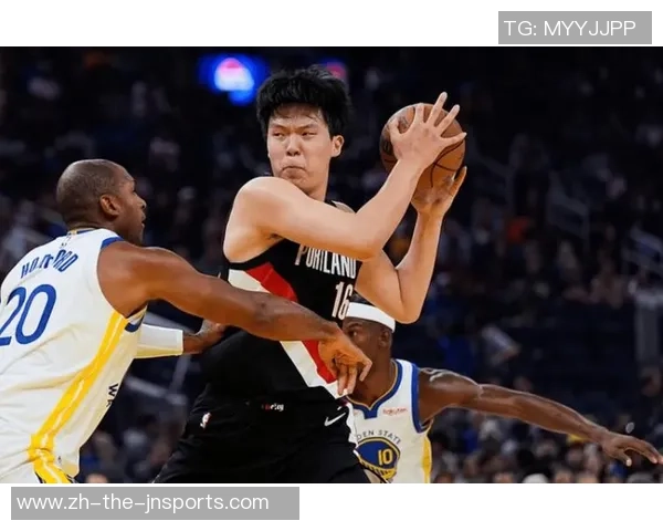 狂轰26分7板4助！打爆开拓者主力中锋，杨瀚森的手下败将完全蜕变